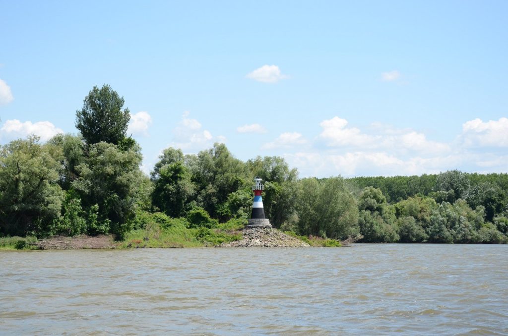Светионик код ушћа Тисе у Дунав