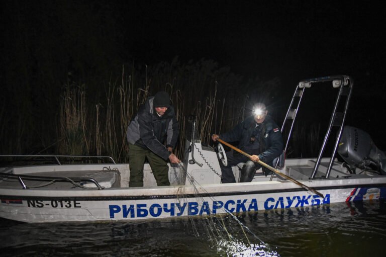 Заплењено 11 км мрежа у појачаним контролама риболовних вода